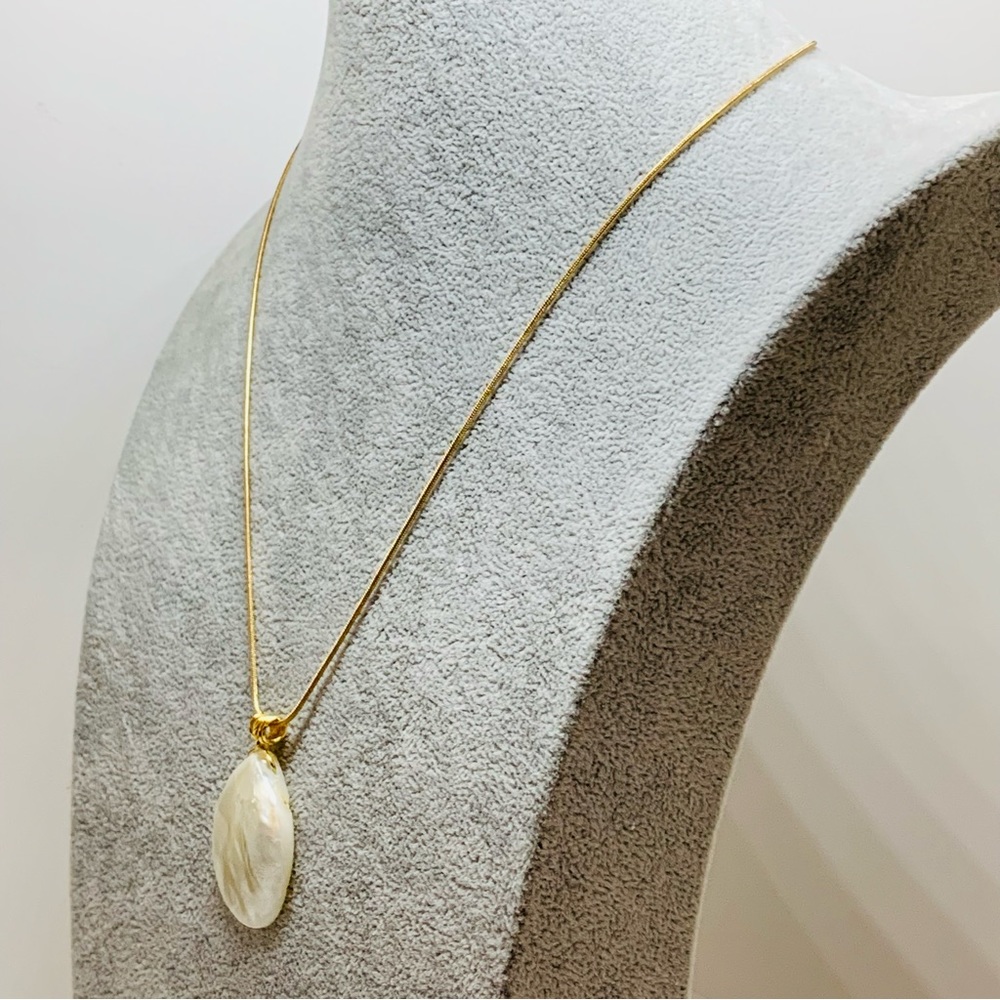 Mother of Pearl Necklace